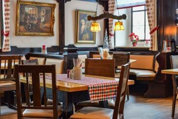 بنسيون Gasthof Zum Ochsen