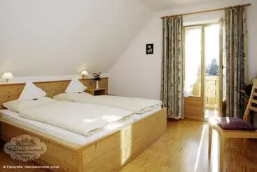 펜션 Landgasthof   Hotel Reindlschmiede