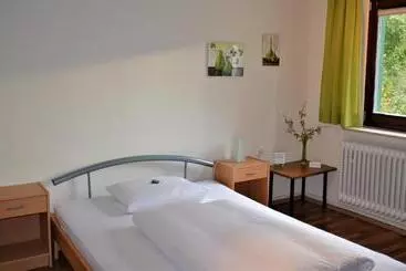 Пансион Landgasthof Wallburg