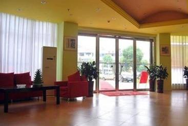 בית מלון כפרי Home Inn