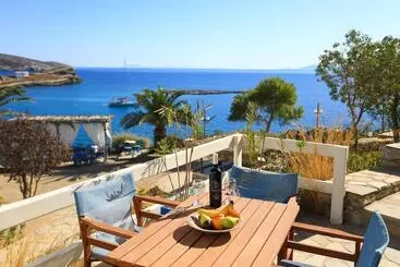 ホテル Filoxenia By Grispos Villas