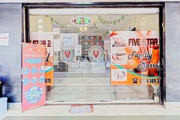 Szálloda Five Star 2 By Oyo Rooms