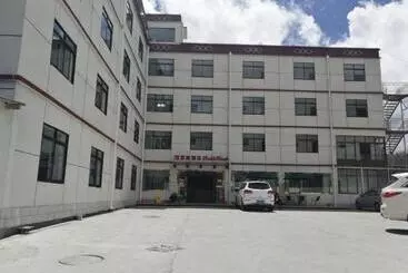 Hotel Shell Linzhi Bayi Area G318 Shuangyong Road