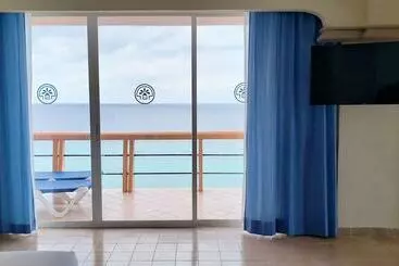 ホテル Coz All Inclusive