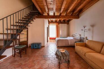 Пансион Camera Top