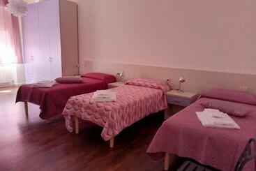 ベッドアンドブレックファースト La Rosa Dei Venti