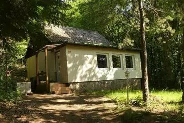Apartamentos turísticos Csendes Pihenés Az Erdő Mellett Madárfüttyös Vendégház