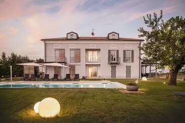 Aparthotel Villa Vinory Bricco Di Nizza