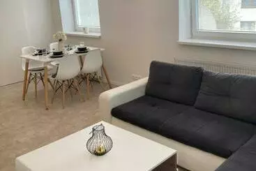 ツーリストアパートメント Apartman Duna