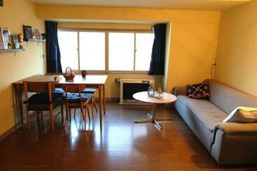 Apartamentos turísticos 宿泊×編集事務所×土産物店「あさひかわ編集室」