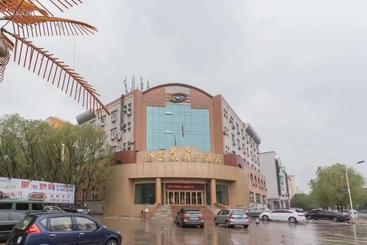 בית מלון כפרי Jinbaoli Business