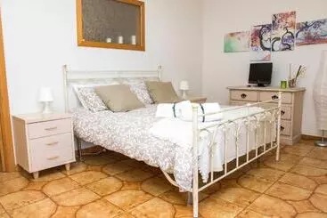 Bed & Breakfast Seascape   Noemi S Rooms