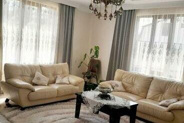 Пансион Guest House Dimitri