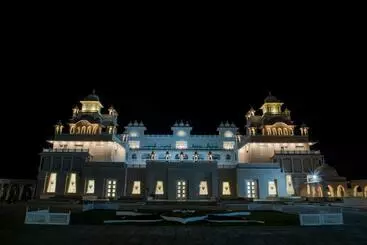 Hotel The Utopia Resort Sanchi