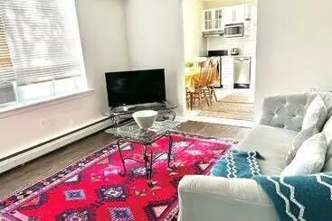 ツーリストアパートメント Central Burlington Apartment Elegant & Brand New