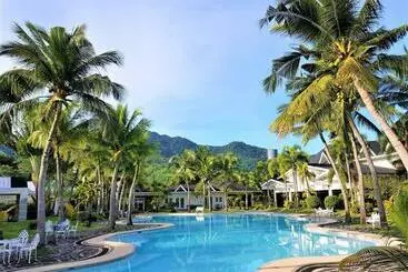 Hotel Chateau Bleu Resort