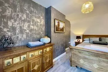 Turistihuoneistot House 1905   Self Catering Serviced Apartment