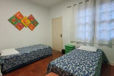 Aero Hostel Perto Do Aeroporto Congonhas Cgh E Do Consulado Americano