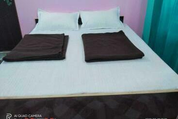 Hotel Pop 89986 Namaste Chamoli Restaurant