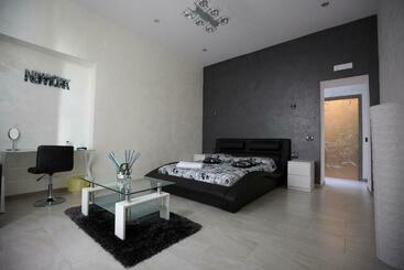 پانسیون Madb&b