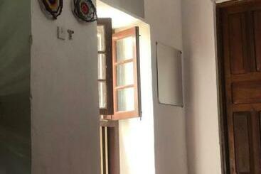 膳宿费 Uko Uko House