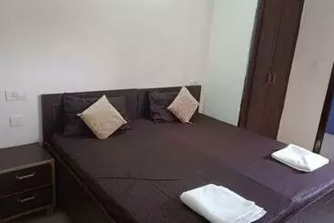 Aparthotel Sai Suits