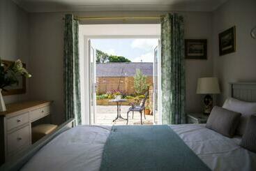 Tresithick Vean Bed And Breakfast