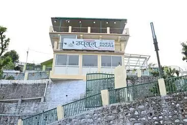 Pension  Upvan Guest House And Residence