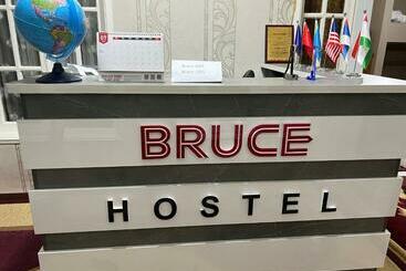 Bruce Hostel