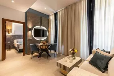 هتل آپارتمان Bibo Suites San Agustín