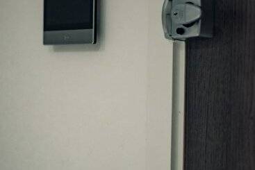 Apartamenty turystyczne Bv Comfy Basement Apartment At Conditioning House