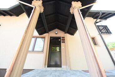 هاستل Sobe   Rooms Drvorez