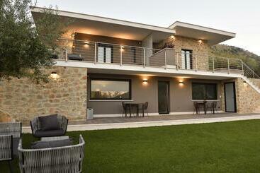 La Dependance Luxury Bed And Breakfast