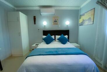 Пансион Kv Luxury Guest House