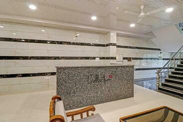 Capital O Hotel Peeragarhi Near M2k Cinemas Rohini