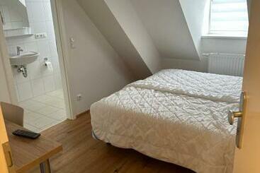 旅馆 Alter Wirt Ramersdorf