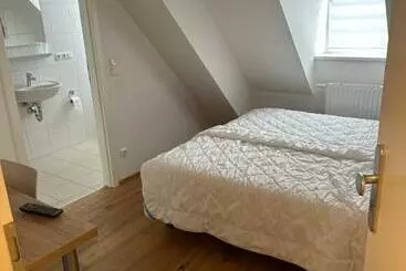 ユースホステル Alter Wirt Ramersdorf