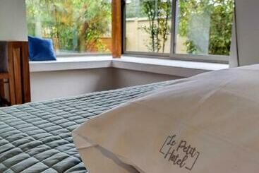 Hotel Le Petit