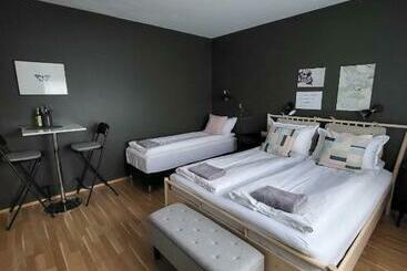 Panzió Grindavik Guesthouse Self Check In & Out