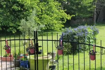 Bed and Breakfast Chez Martine Et Bernard