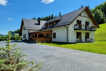 Majatalo Apartmány U Petra