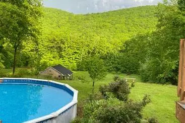 ツーリストアパートメント Hot Tub With Mountain Views, Fire Pit, Grill & Game Room