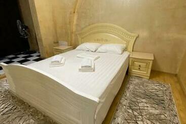 Turistihuoneistot Iaparts толе би   розыбакиева