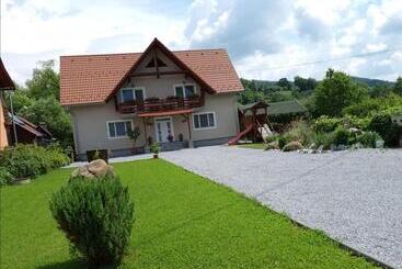 پانسیون Casa Bokor