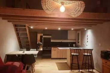 ツーリストアパートメント Studio 40 M 2 Près St Guilhem Le Désert Et Rivière