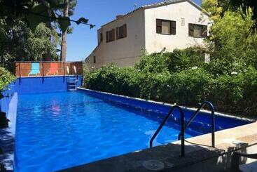 דירות לתיירים Masia La Molinera