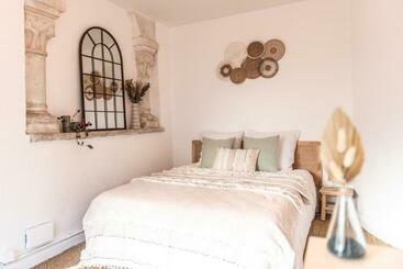 צימר Couvent Des Cordelières Spa En Supplément