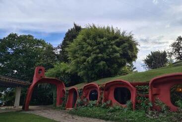 هتل Cigarrales De Santa Teresa
