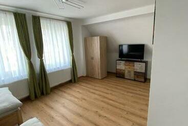 شقق خاصة سياحية Private Zimmer Hoap