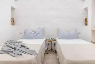 Apartmanszálloda Trulli Mest Andrea Alle Lame